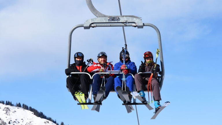 от 4х до 64х. На горнолыжном курорте "Шымбулак" прошёл чемпионат Technodom Skiing Cup